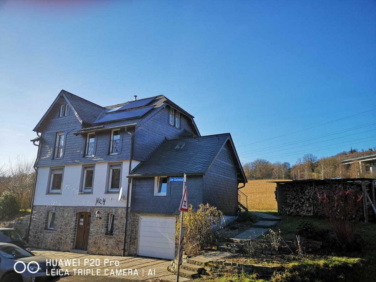 Luxurioese Ferienwohnung Im Herzen Des Sauerlandes Meschede Eksteriør billede